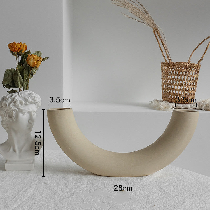 Simplicity Ceramic Vase – Home Decor & Dry Flower Display