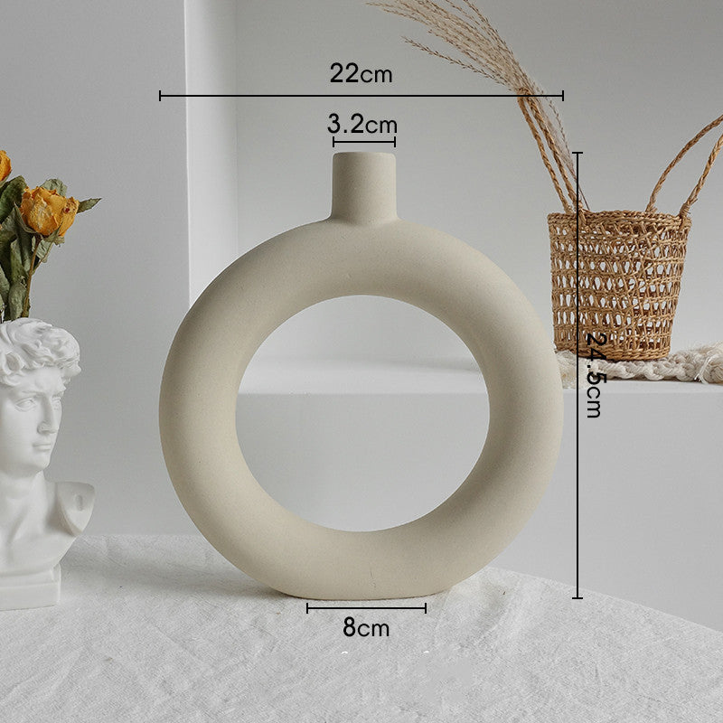 Simplicity Ceramic Vase – Home Decor & Dry Flower Display